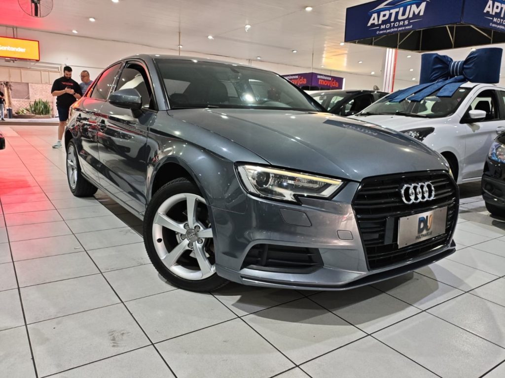 Audi A3 AMBIENTE TIPTRONIC